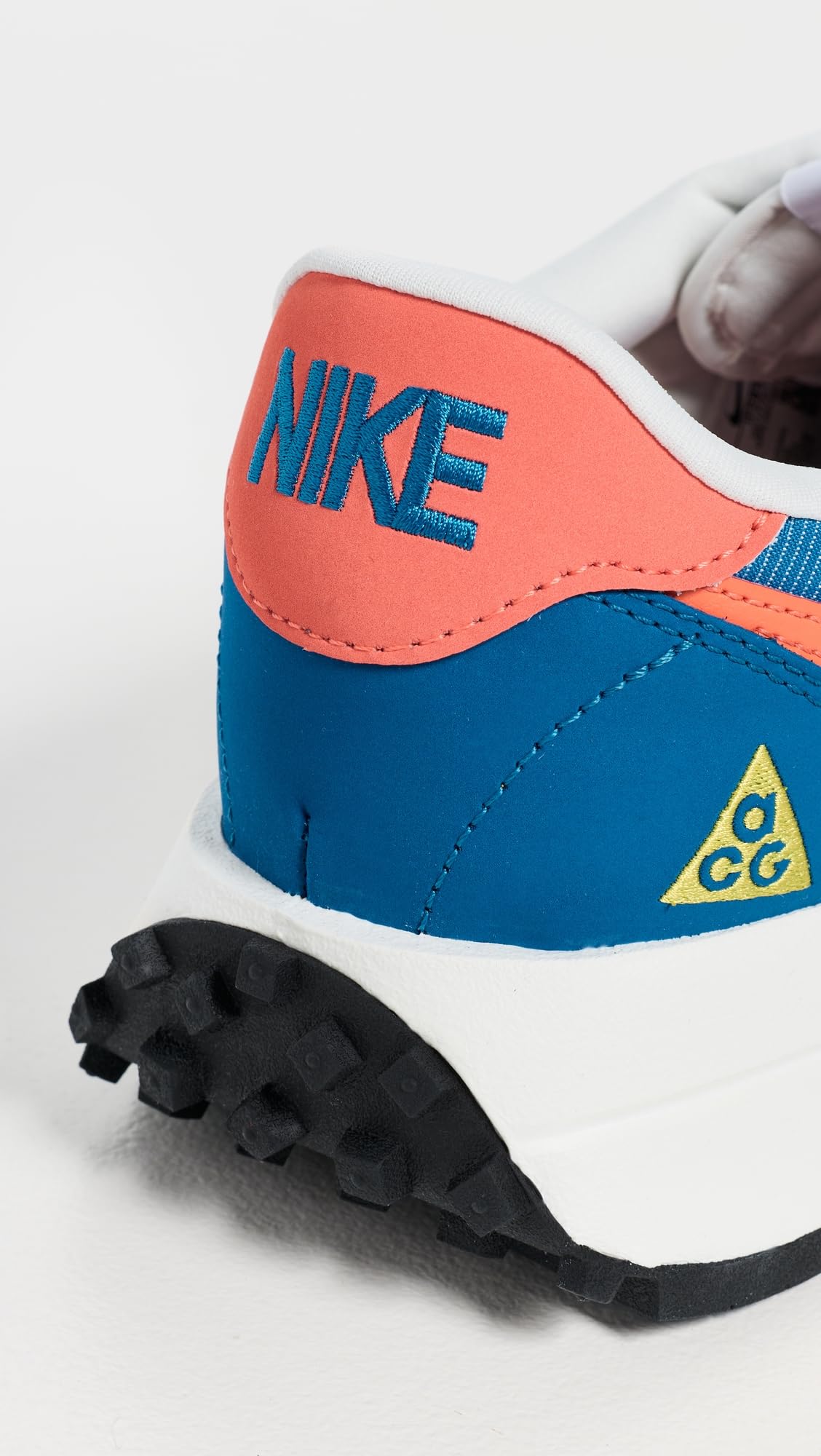 Nike Men's ACG LDV Sneakers