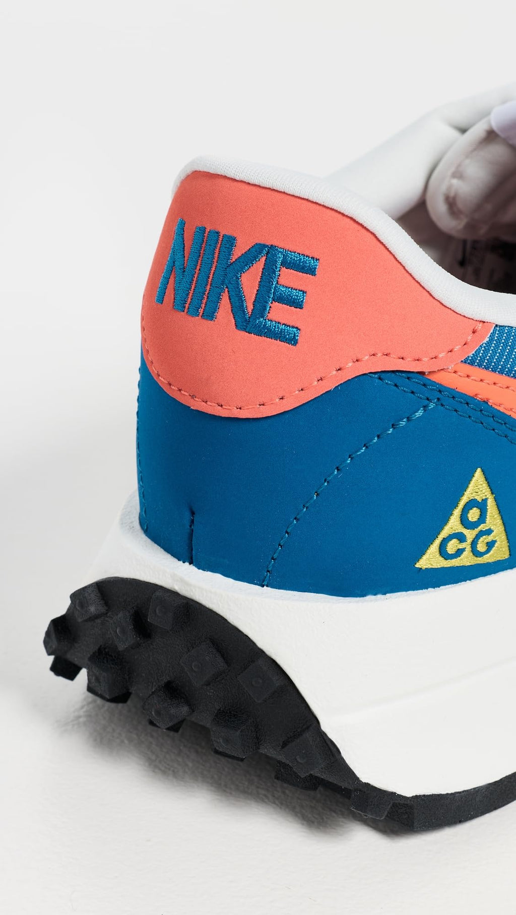 Nike Men's ACG LDV Sneakers